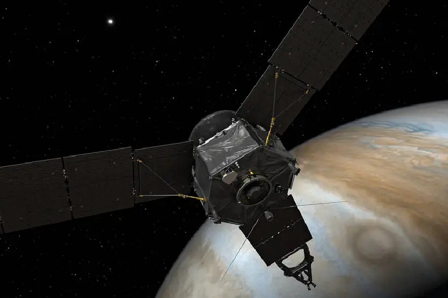 Juno Extended mission and discoveries