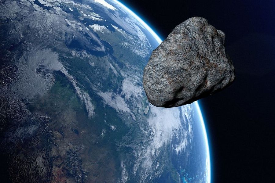 meteorites hit the Earth