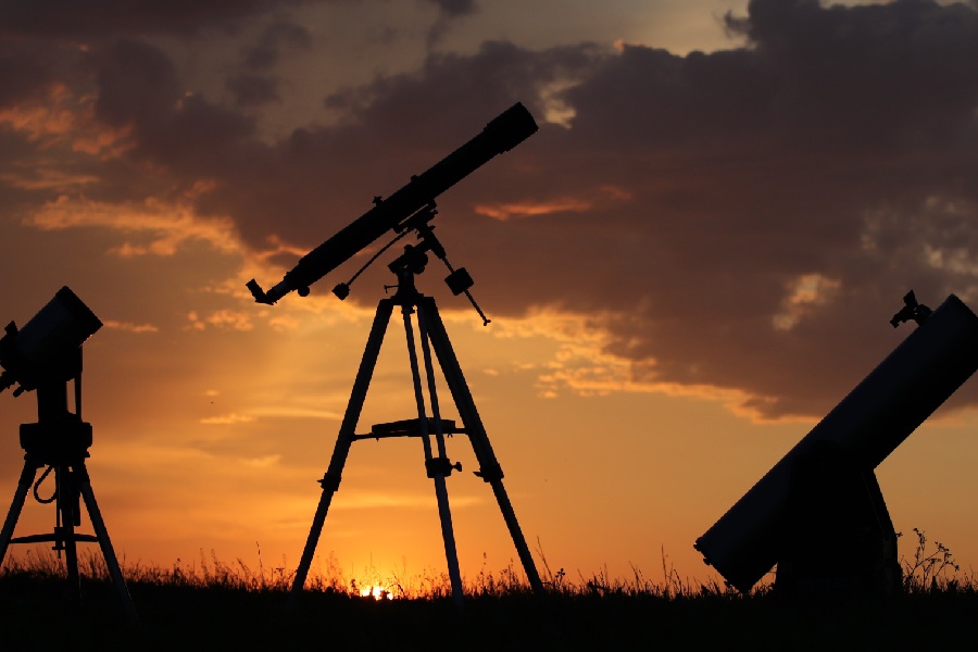Advantages of Using a Telescope